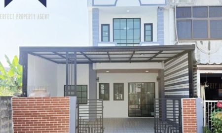 ขายทาวน์เฮาส์ - ขาย ทาวน์เฮ้าส์ อัมรินทร์ 3 ผัง 4 สายไหม หลังมุม รีโนเวทใหม่ทั้งหลัง