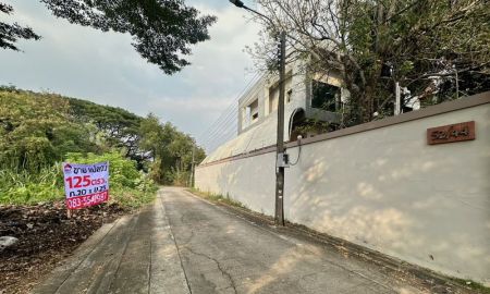 ขายที่ดิน - ขายที่ดินแปลงริม พุทธมณฑลสาย2 ซอย22 พื้นที่125ตรว. วาละ40,000บาท แปลงสี่เหลี่ยมจตุรัสสวย ที่ดินมีอนาคต ราคาดี ใกล้ถนนกาญจนาภิเษก
