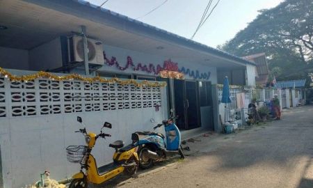 ขายบ้าน - บ้านเดี่ยวชั้นเดียว 20 ตารางวา ซอยธรรมวิถี2 เทศบาลเมืองนครสวรรค์ ใจกลางตลาดปากน้ำโพ ZK613