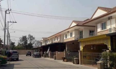 ให้เช่าทาวน์เฮาส์ - ให้เช่า ทาวน์เฮ้าส์ โครงการ สุริยา เพลส บางนา กม.5 ซ.วัดคลองปลัดเปรียง พร้อมอยู่ ราคา 18,000 บาท/เดือน