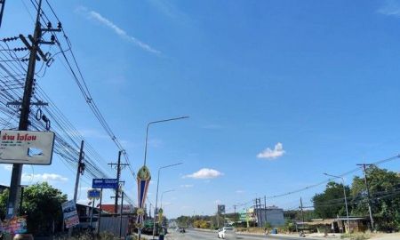 ขายที่ดิน - ที่ดิน 1.3 ลบ. ใกล้ โลตัส ,ตลาดนิคมพัฒนา ระยอง (ทำเลดี สะดวก จากถนนใหญ่เข้าซอยเพียง 35ม. ซ. บ้านลุงประเสริฐ นิคมพัฒนา)