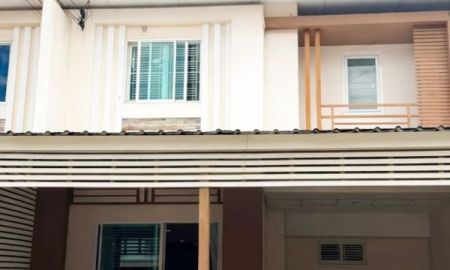 ขายทาวน์เฮาส์ - ขายทาวน์โฮม 2 ชั้น ไอลีฟ ทาวน์ พระราม 2 กม.14 พันท้ายนรสิงห์ พร้อมอยู่