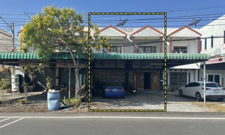 ขายทาวน์เฮาส์ - ขายทาวน์เฮ้าส์ เพชรเกษม-คลองใหม่ หมู่บ้านคลองใหม่พัฒนา สามพราน นครปฐม บ้าน32.2ตรว. 2หลังติดกัน มีดาดฟ้า แถมติดถนนค้าขายได้อีก ราคานี้หาไม่มีอีกแล้ว