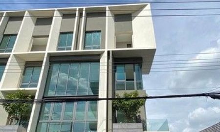 ให้เช่าทาวน์เฮาส์ - ให้เช่าโฮมออฟฟิศ4 ชั้น โครงการ มิสต์ อ่อนนุช-ศรีนครินทร์ พร้อมลิฟท์โดยสารส่วนตัว ซอยอ่อนนุช64 เพียง 1 นาทีจากสถานีรถไฟฟ้าศรีนุช (500เมตร)