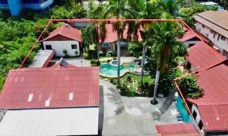 ขายที่ดิน - ขายที่ดินแปลงสวย บ้านพัก 5 หลังพร้อมผู้เช่า ทำเลดีทำเลสวย เขาพระตำหนัก ติดกับสนามกอล์ฟโรงแรมเอเซีย