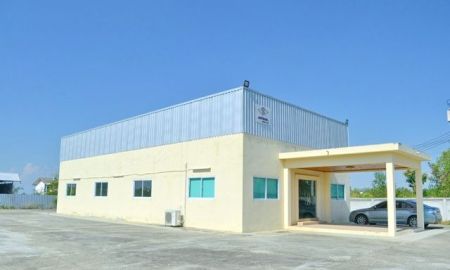 ให้เช่าโรงงาน / โกดัง - พร้อมสำนักงาน เมืองลำพูน ให้เช่าโรงงานพร้อมโกดัง ที่ดินให้เช่า 2 ไร่ 65ตรว.และที่ดิน 650 ตร.ม.เทศบาลตำบลมะเขือแจ้ 1.2 กม.