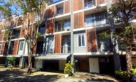 ขายทาวน์เฮาส์ - ขายทาวน์เฮ้าส์ หมู่บ้านไซมิส บลอสซั่ม แอท แฟชั่น ซอยรามอินทรา 64 คันนายาว กรุงเทพมหานคร