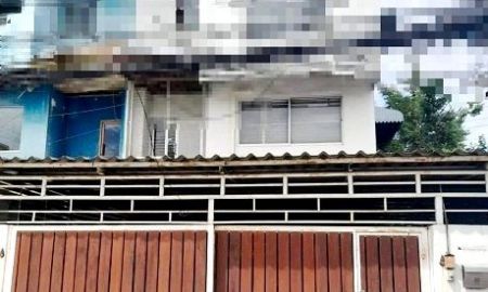 ให้เช่าทาวน์เฮาส์ - ให้เช่าทาวโฮม4 ชั้นรัชดา-ลาดพร้าวหลังมุม 46 ตรว หลังมุม โปร่ง โล่ง เป็นส่วนตัว ใช้สอย300 ตรม5 ห้องนอน6 ห้องน้ำ3 ที่จอดรถ