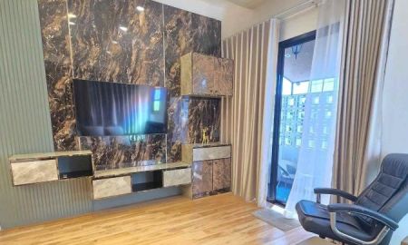 ให้เช่าคอนโด - ให้เช่าห้องพัก 1 ห้องนอน ขนาดใหญ่ ขนาด90 ตรม. พร้อมอ่างจากกุชซี่ขนาดใหญ่