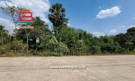 ขายที่ดิน - ที่ดิน ชุมชนวัดสุวรรณา รัญญิกาวาส เนื้อที่ 332 ตรว. ซอยสุวรรณาร่วมมิตร ถนนหลวงหมายเลข 331 บ้านบึง-ชลบุรี ตำบลวัดสุวรรณ อำเภอบ่อทอง จังหวัดชลบุรี