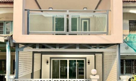 ขายทาวน์เฮาส์ - หมู่บ้านอัญชลี ซอย 8 ตรงข้ามกองสลาก สนามบินน้ำ เนื้อที่ 16 ตารางวา 2 ห้องนอน ซอยนนทบุรี 42 ตำบลท่าทราย อำเภอเมืองนนทบุรี จังหวัดนนทบุรี