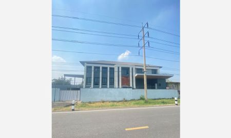 ขายอาคารพาณิชย์ / สำนักงาน - ขายอาคารพาณิชย์ ใกล้ทางด่วนบางพูน มีลิฟท์โดยสาร ถนนรังสิต-ปทุมธานี (346) ตำบลบ้านกลาง เมืองปทุมธานี