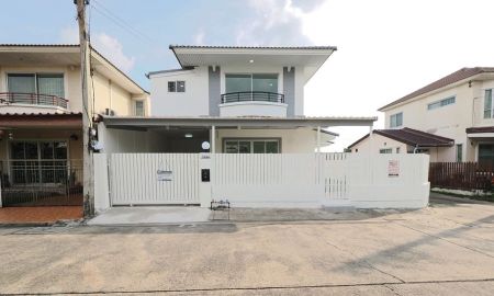 ขายบ้าน - ขายแล้ว บ้านแฝดรีโนเวทใหม่ หลังมุม ศุภาลัยวิลล์ กรุงเทพ ปทุมธานี