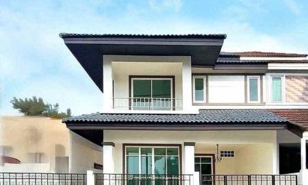 ให้เช่าบ้าน - บ้านแฝด 2 ชั้น หลังใหญ่ ใจกลางพัทยา! บ้านแฝดที่ให้ความรู้สึกเหมือนบ้านเดี่ยว เขาน้อย 4 ห้องนอน