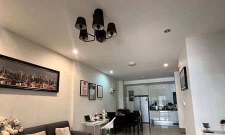 ขายทาวน์เฮาส์ - ถูกสุดในย่านนี้!! ทาวน์โฮม 3 ชั้น ม.ชวนชื่น จรัญฯ3 เฟอร์ครบ ใกล้รถไฟฟ้า MRT/BTS เดอะมอลล์ท่าพระ