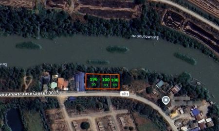 ขายที่ดิน - ที่ดินติดน้ำ และถนนทางหลวงชนบทอยุธยา เส้น 3013 เหมาะปลูกบ้านริมน้ำ ชมวิวน้ำสวยๆ ได้ตลอดทั้งวัน