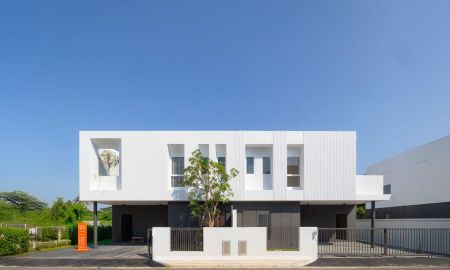 ขายอาคารพาณิชย์ / สำนักงาน - บ้านเชียงใหม่สไตล์โมเดิร์น โครงการ HOLM 2