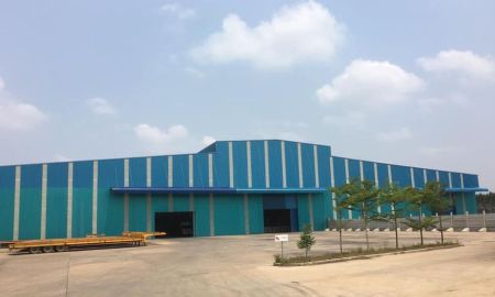 ให้เช่าโรงงาน / โกดัง - โกดังให้เช่า โรงงานให้เช่า ตารางเมตรละ 50 บาท พื้นที่ใช้สอย 88,000ตร.ม. พิกัด ชลบุรี หนองใหญ่