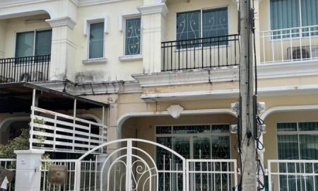 ขายทาวน์เฮาส์ - ขาย 2.2 ล้าน ทาวน์เฮ้าส์ 2 ชั้น 17 ตร.ว หมู่บ้านปริญลักษณ์ ไลท์ พระราม 5