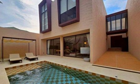 ขายบ้าน - ขายบ้านพูลวิลล่าสร้างใหม่ กลางใจพัทยา อยู่ทัพพระยา ซ.5 ตำบลหนองปรือ อำเภอบางละมุง ชลบุรี