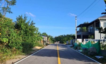 ขายที่ดิน - ขายที่ดินสวนตูล 4 ห้อง ห้องละ 700,000 บาท หน้า กศน. สงขลา