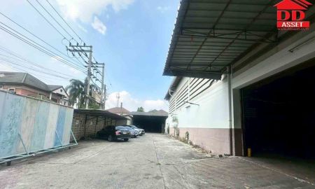 ขายบ้าน - ขายโรงงาน ลาดพร้าว โชคชัย4 สตรีวิท2 ซอย 8