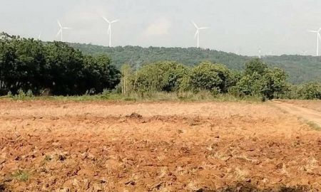 ขายที่ดิน - ขายที่ดิน10ไร่1งาน84ตรว. 2.8ล้าน รวมโอน วิวเขากังหันลม ถนนดำ ไฟฟ้า ประปา ต.ลำสนธิ อ.ลำสนธิ ลพบุรี