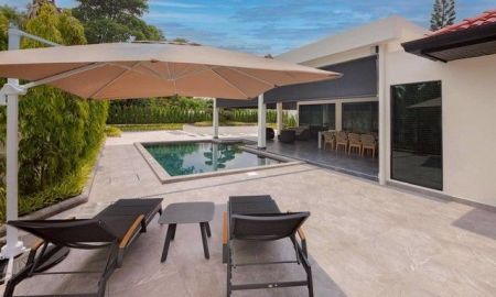 ขายบ้าน - ขายพูลวิลล่าหรูตกแต่งพร้อมเข้าอยู่ทำเลดีใกล้อ่างเก็บน้ำมาบประชัน บางละมุง ชลบุรี