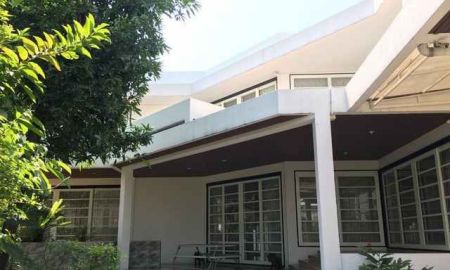 ให้เช่าบ้าน - ให้เช่า บ้านเดี่ยว สุขุมวิท 71 ซอยปรีดีพนมยงค์ 14 ที่ดิน 340 ต.ร.วา บ้าน 650 ต.ร.ม. 4 นอน 5 น้ำ 150,000/เดือน