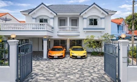 ให้เช่าบ้าน - วชิรธรรมสาธิต 51-59 รีโนเวทใหม่ 484ตร.ม. 6นอน 74ตร.ว. ทางด่วนสุขุมวิท BTSปุณณวิถี True BTSอุดมสุข Lotus สุขุมวิท50 2.6กม.บ้าน 3น้ำ