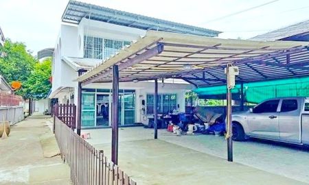 ให้เช่าบ้าน - BTS อุดมสุข 1.7 กม.ถนนสุขุมวิท101 ให้เช่าบ้านเดี่ยว 2 ชั้น 100 ตร.วา.300 ตร.ม.พร้อมเฟอร์ฯ 4 นอน 2 น้ำ