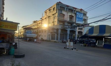 ขายอาคารพาณิชย์ / สำนักงาน - ขายอาคารพาณิชย์ หมู่บ้านรุ่งกิจวิลล่า 9 ซอยร่มเกล้า 58 เขตลาดกระบัง กรุงเทพมหานคร