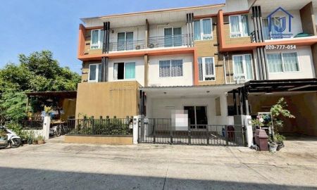 ขายทาวน์เฮาส์ - ขายทาวน์โฮม 3 ชั้น The Trust นวลจันทร์ ใกล้ทางด่วนเอกมัย-รามอินทรา