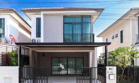 ขายบ้าน - ขายบ้านเดี่ยว 2 ชั้น ตกแต่งสไตล์โมเดิร์น โครงการ: พฤกษา โรงโป๊ะ