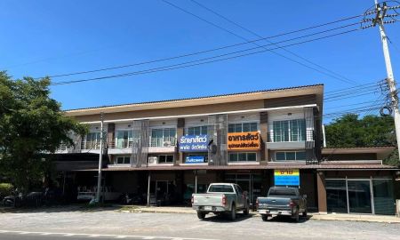ขายอาคารพาณิชย์ / สำนักงาน - ขายถูกมาก!! อาคารพาณิชย์ 2.5 ชั้น ทำเลทอง ติดถนนใหญ่ หน้ารร.มัธยมด่านมะขามเตี้ย อ.ด่านมะขามเตี้ย จ.กาญจนบุรี