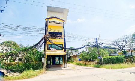 ขายอาคารพาณิชย์ / สำนักงาน - อาคารพาณิชย์ที่โดดเด่น ติดถนน2 ด้าน เดินทางสะดวก ใกล้ถนนมะลิวัลย์และบึงหนองโคตร เหมาะทำโฮมอ๊อฟฟิศ คาเฟ่ ในตัวเมืองขอนแก่น