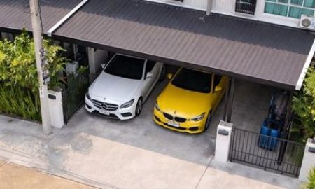 ให้เช่าทาวน์เฮาส์ - 4นอน รามคำแหง 156-158 ซอยมิสทีน 2 น้ำ เคหะร่มเกล้า ใกล้ตลาดเกรียงไกร 700 ม. เช่าทาวน์โฮม 2 ชั้น