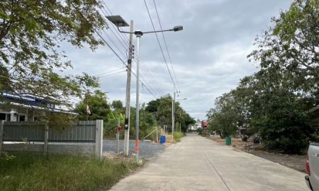 ขายที่ดิน - ที่ดินถมแล้วพร้อมสร้างบ้าน ปะปา ไฟฟ้า สาธารณูปโภคครบ คลอง 11 อ.หนองเสือ จ.ปทุมธานี