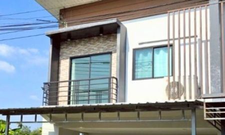 ให้เช่าทาวน์เฮาส์ - ทาวน์เฮ้าส์ B-Home สันทราย บ้านแปลงมุม มีสนามหญ้าขนาดใหญ่ เฟอร์นิเจอร์ และเครื่องใช้ไฟฟ้าครบ