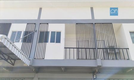 ขายอาคารพาณิชย์ / สำนักงาน - ขายด่วน อาคาร 2 ชั้นสำหรับอยู่อาศัย ค้าขาย อ.เมือง จ.นครปฐม