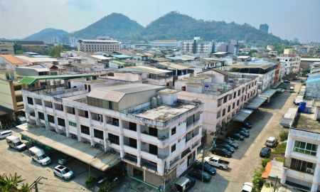 ขายอพาร์ทเม้นท์ / โรงแรม - ขายอาคารพาณิชย์ 5 ชั้น แหล่งชุมชน ใกล้สุขุมวิท โครงการศรีราชาแลนด์