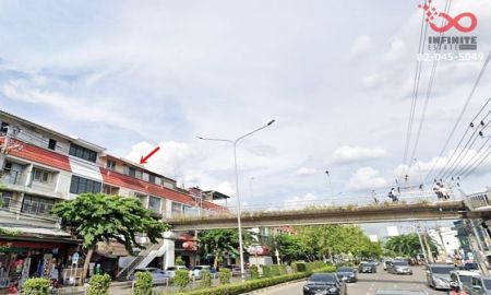 ขาย-ให้เช่าอาคารพาณิชย์ / สำนักงาน - ขายอาคารพาณิชย์ ติดถนนสรงประภา 3.5ชั้น 18ตร.ว.ตรงข้ามโรงเรียนพระหฤทัยดอนเมือง