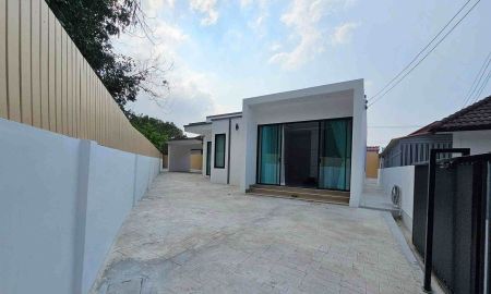 ขายบ้าน - ขายบ้านเดี่ยวสร้างใหม่ 3 ห้องนอน เนินพลับหวาน พร้อมเฟอร์นิเจอร์บิ้วอิน #H1056