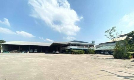 ขายที่ดิน - ขายที่ดินพร้อมสิ่งปลูกสร้าง ติดถนน ฉะเชิงเทรา-กบินทร์บุรี ขนาด 5 ไร่ 1 งาน84 ตารางวา ทำเลดี ใกล้วัดสมาน