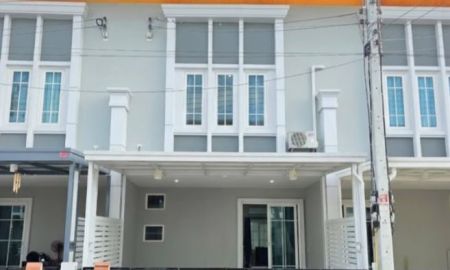 ให้เช่าทาวน์เฮาส์ - บ้านเช่าแถวฟิวเจอร์พาร์ค รังสิต โครงการ โกลเด้น ทาวน์ วิภาวดี-รังสิต