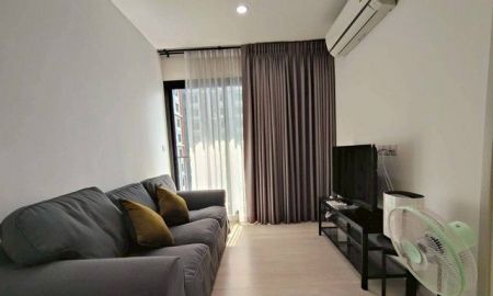 ให้เช่าคอนโด - ห้องว่างพร้อมอยู่ Life Asoke 2นอน ติด MRT เพชรบุรี , Airport Link มักกะสัน ห้องใหญ่ ห้องมุม (วิวสระว่ายน้ำ,วิวเมือง) การเดินทางสะดวกสบาย