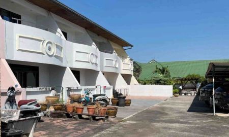 ขายทาวน์เฮาส์ - ขายบ้านทาวน์เฮ้าส์ 2 ชั้น ซอยเนินพลับหวาน พัทยา พร้อมผู้เช่า เดือนละ 12,000 บาท #