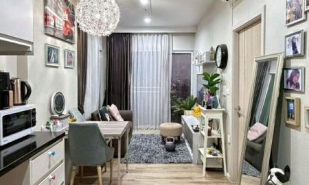 ขายคอนโด - โปรลับ..คอนโดติดรถไฟฟ้า ห้องสวยพร้อมอยู่ ชั้นบนสุด วิวสวย พิเศษแถม พท.ห้องฟรี 10 ตรม.