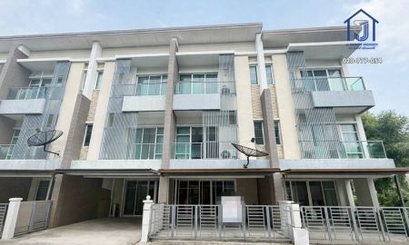 ขายทาวน์เฮาส์ - ขายทาวน์โฮม 3 ชั้น ทาวน์พลัส เกษตร-นวมินทร์ ซอยคลองลำเจียก 14 ใกล้ทางด่วนเอกมัย รามอินทรา