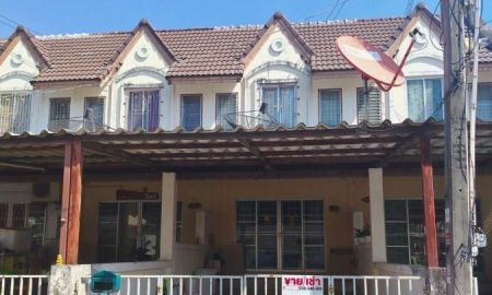 ให้เช่าทาวน์เฮาส์ - ให้เช่าทาวน์เฮ้าส์ 2 ชั้น ม.เดอะพลัส ศรีราชา พร้อมอยู่ เฟอร์ครบ เข้าอยู่ได้ทันที